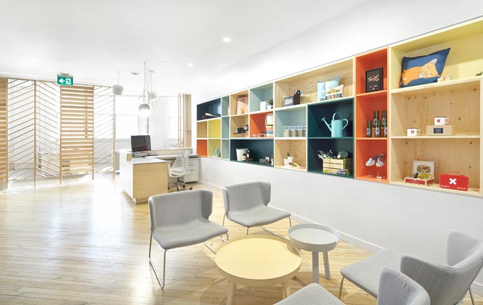办公室装修工程提醒：如何做厨房空间规划配置？
