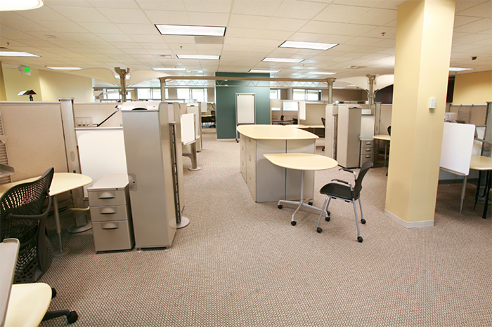 如何权衡办公室装修设计中的艺术和实用性？