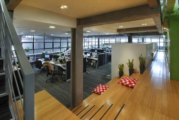 老旧厂房改造1500平方办公室装修设计